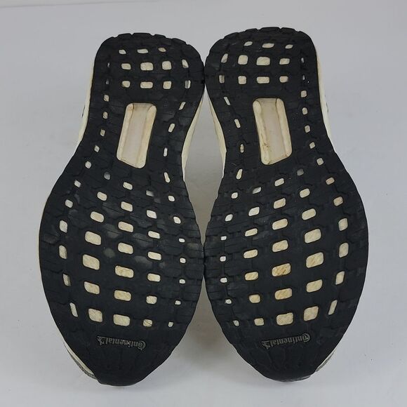 Adidas Utraboost 20 X James Bond Women's Shoes. - Picture 9 of 10